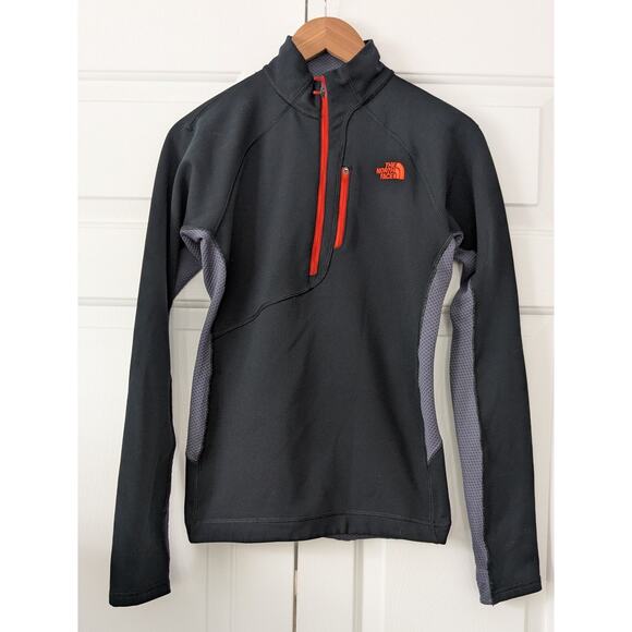 The North Face Slim Fit Half Zip Pullover - Picture 1 of 8